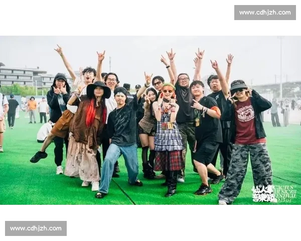 弥勒音浪节：湖岸飙速与落日狂歌的双重狂欢